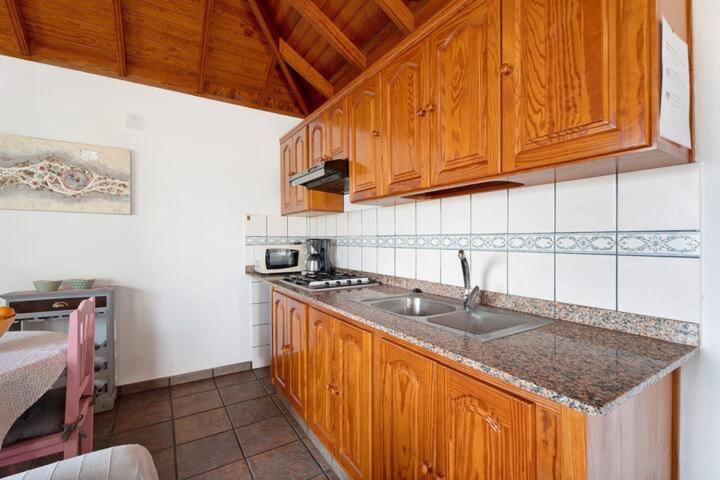 Villa Casa Óscar Los Llanos De Aridane Exterior foto